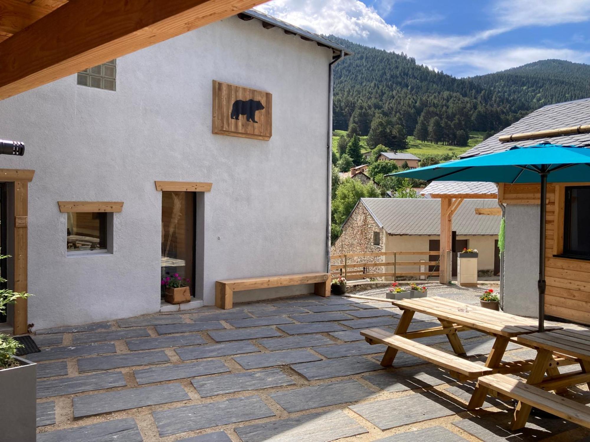 Maison Canelle Le Clos Des Ours Matemale Exterior foto