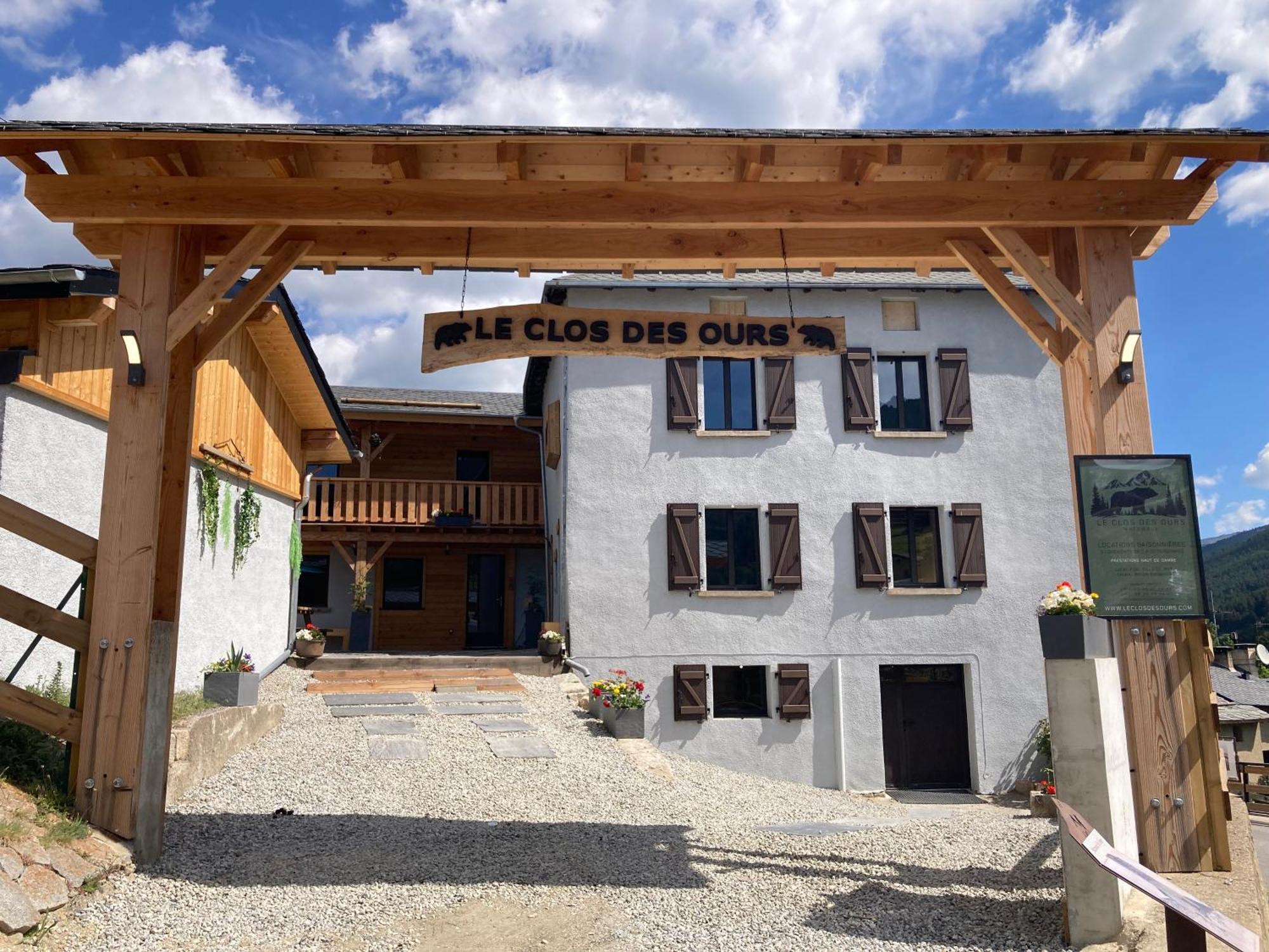 Maison Canelle Le Clos Des Ours Matemale Exterior foto